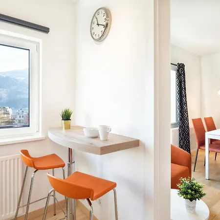 Mozart 2 - By Alpen Apartament Zell am See