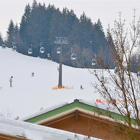 Mozart 2 - By Alpen Apartment Zell am See